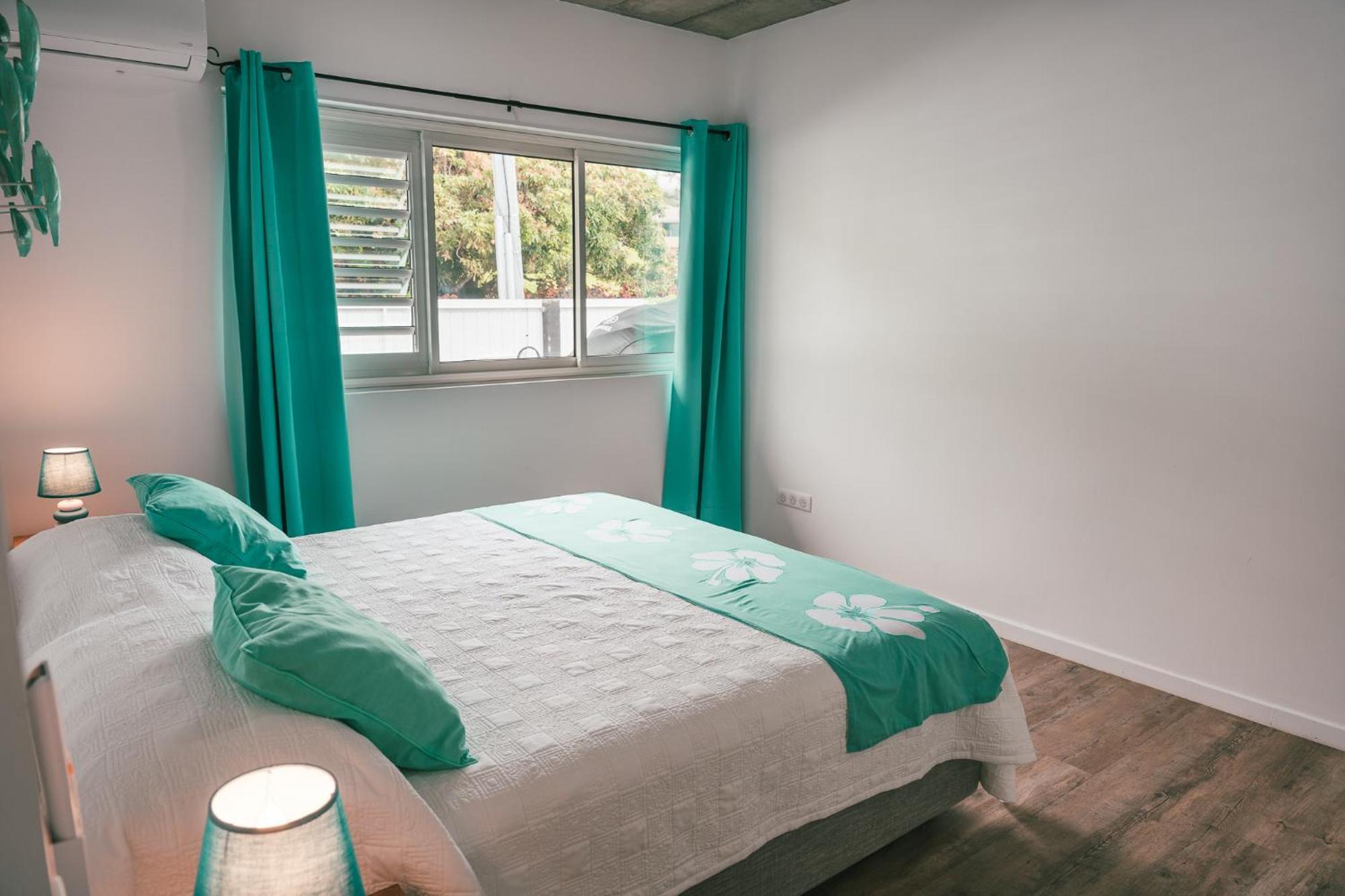 Pension Irivai, Appartement Rava 1 Chambre Bord De Mer Uturoa Bagian luar foto