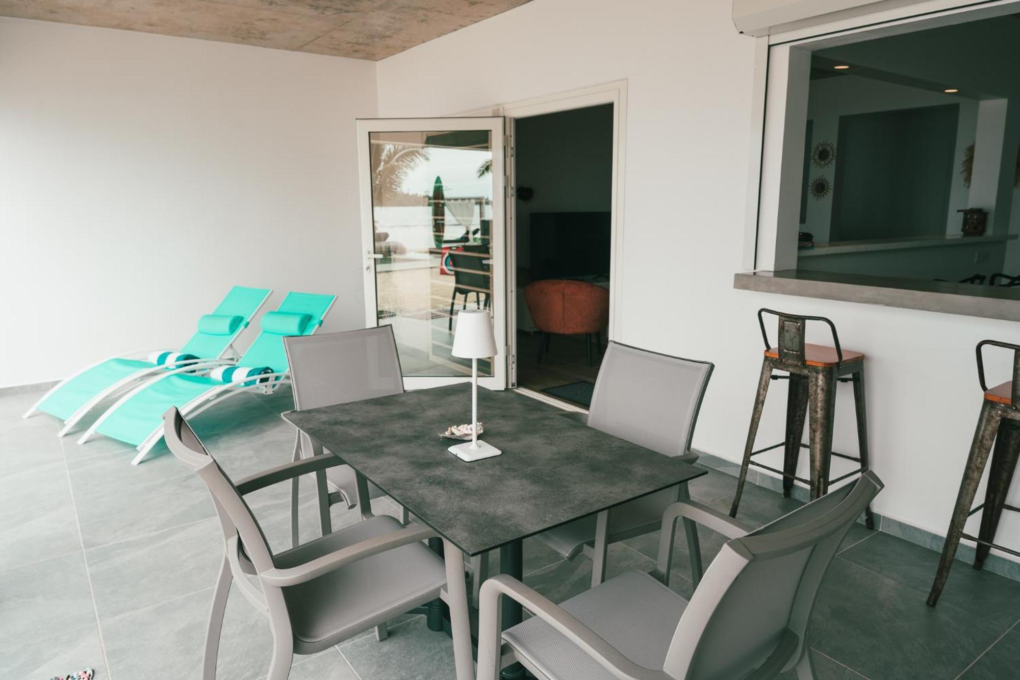 Pension Irivai, Appartement Rava 1 Chambre Bord De Mer Uturoa Bagian luar foto