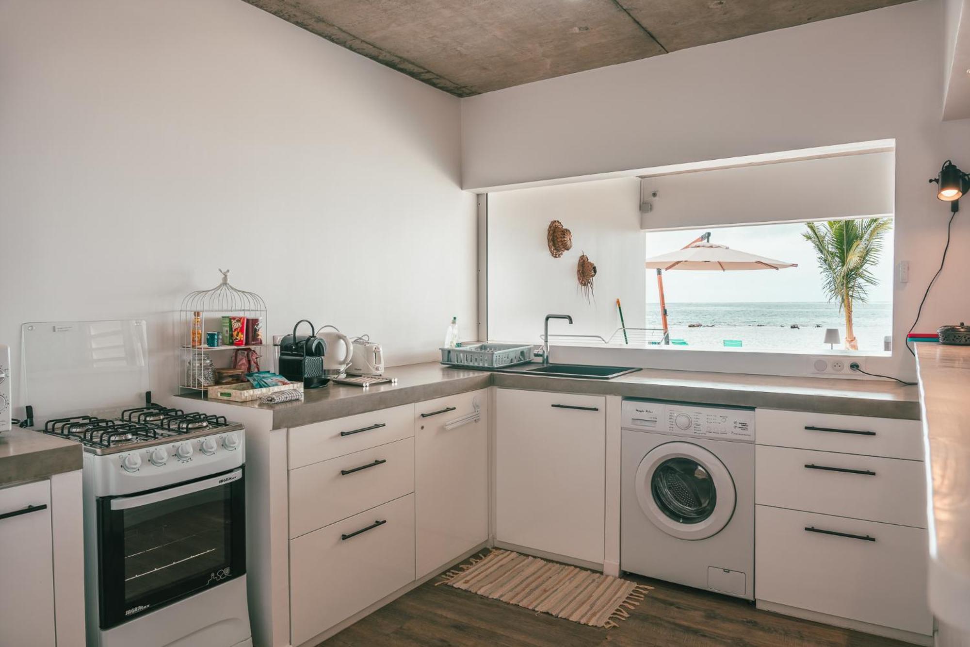 Pension Irivai, Appartement Rava 1 Chambre Bord De Mer Uturoa Bagian luar foto