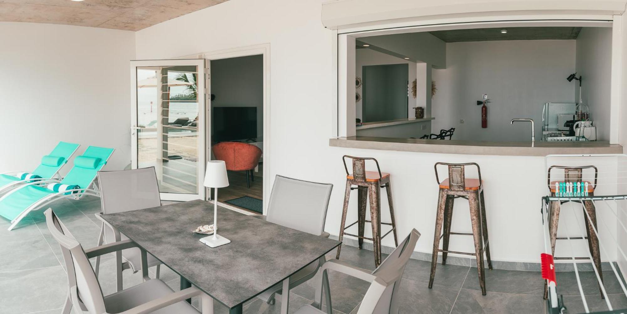 Pension Irivai, Appartement Rava 1 Chambre Bord De Mer Uturoa Bagian luar foto
